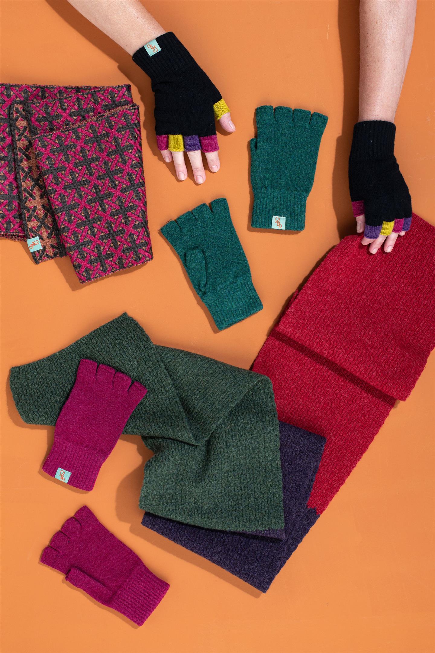 National Wool Museum Shop - Knitwear, gloves and scarves