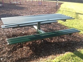 Example of picnic table in good condition