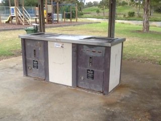 Example of barbeque in fair condition