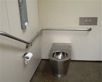 Example of cubicle inside a public toilet in good condition