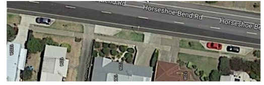 Figure 1 - Example of indented parking bays in Horseshoe Bend Road, Torquay that can be proposed for Ghazeepore Road